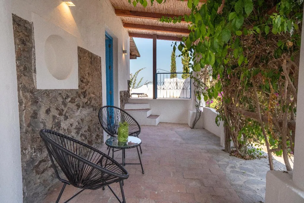 SUITE SEA VIEW Room, Borgo Del Cannitello Romantic Boutique Resort, Palermo