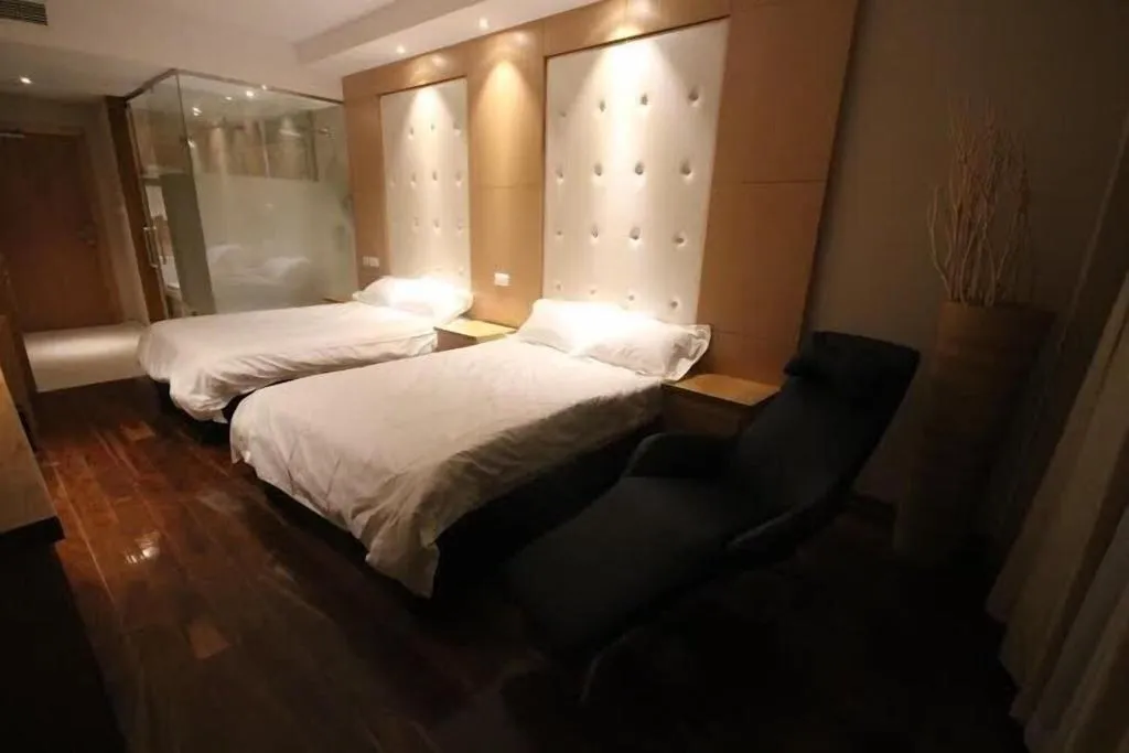 Room, Hotel Menoir Dorsett, Madrid