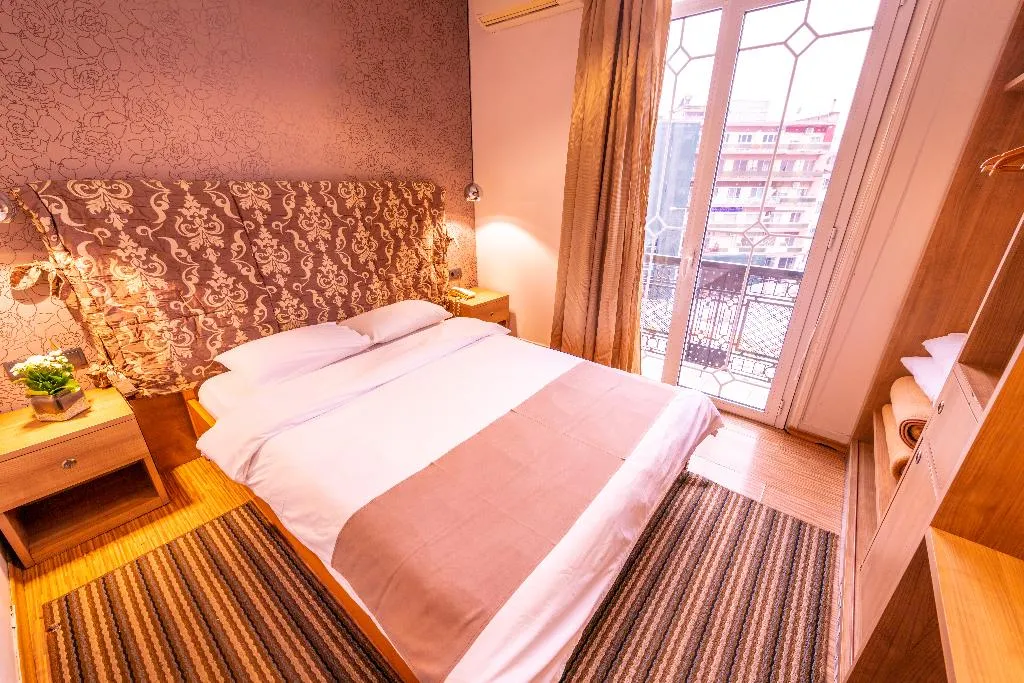 Double or Twin SUPERIOR Room, Metropolis, Thessaloniki