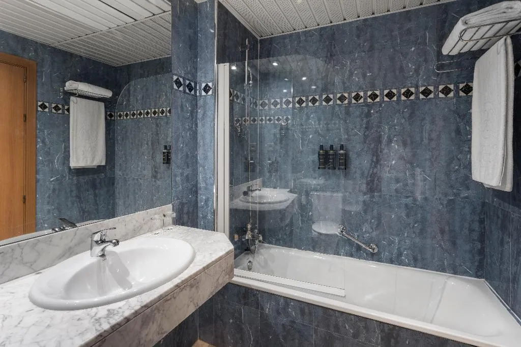 DOUBLE SINGLE USE SUPERIOR Room, Exe Sevilla Macarena, Seville