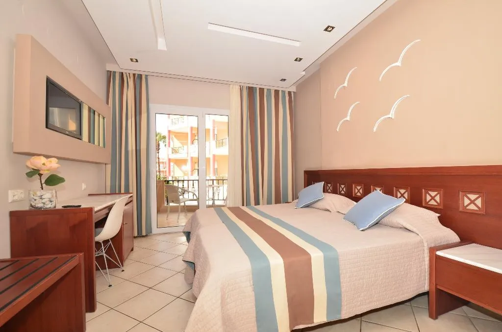 TWIN POOL VIEW Room, Evilion, Thessaloniki