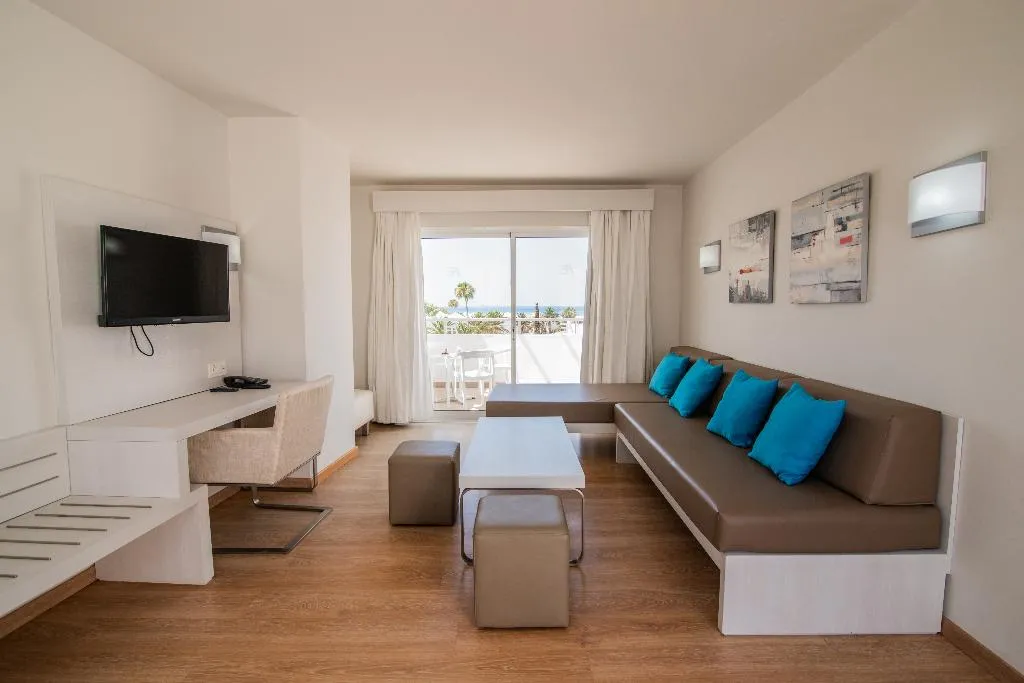 SUITE CAPACITY 5 Room, Aequora Lanzarote, Lanzarote