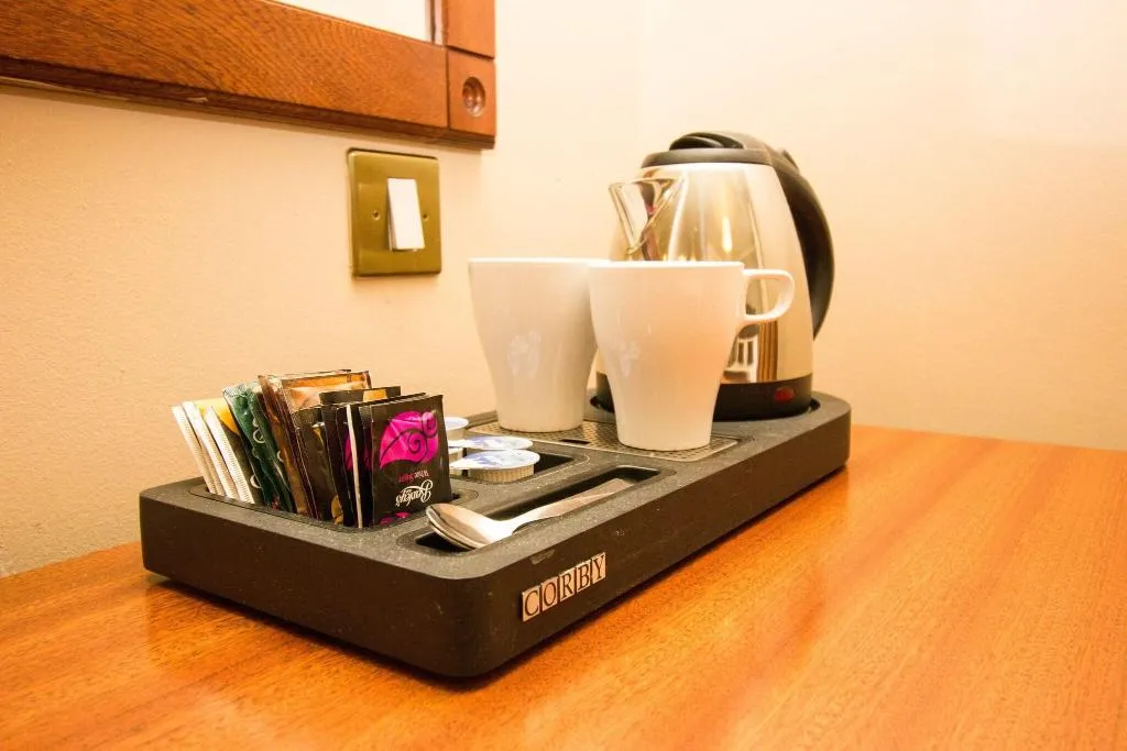 TWIN STANDARD Room, Drury Court Hotel, Dublin