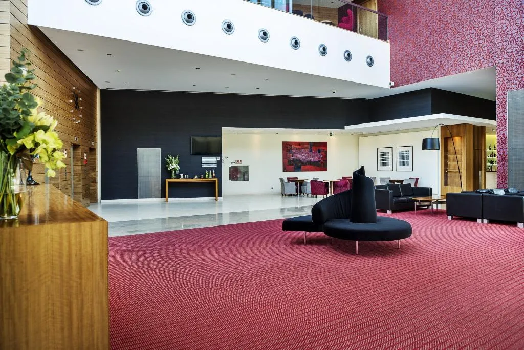 Lobby, Lagoas Park, Lisbon