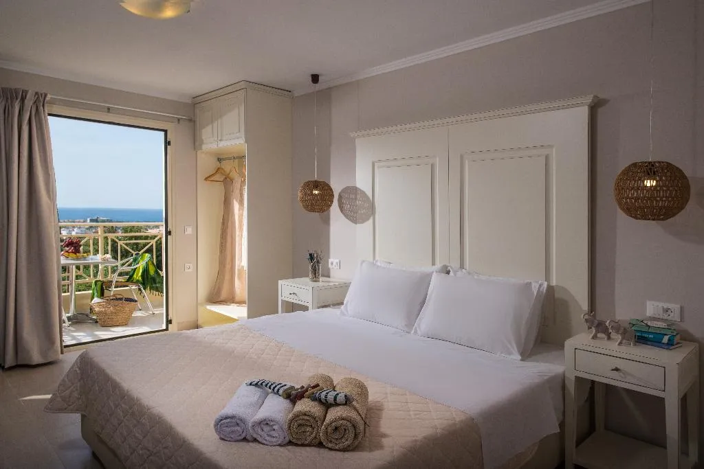 SUITE DELUXE SEA VIEW Room, Notos Heights Hotel & Suites, Crete