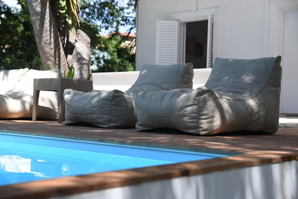 SUITE TWO BEDROOMS WITH PRIVATE POOL Room, Mr & Mrs White Corfu, Corfu