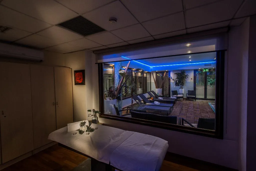Sports and Entertainment, As Hotel Cambiago, Milan