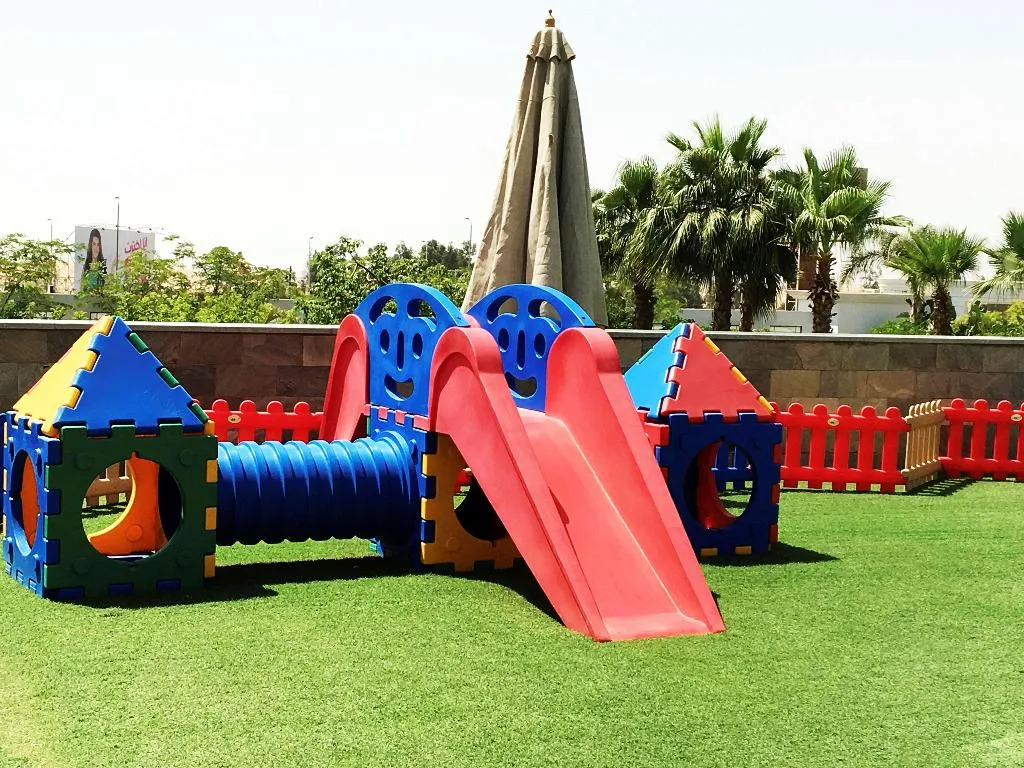 Sports and Entertainment, Kempinski Palace Cairo, Cairo