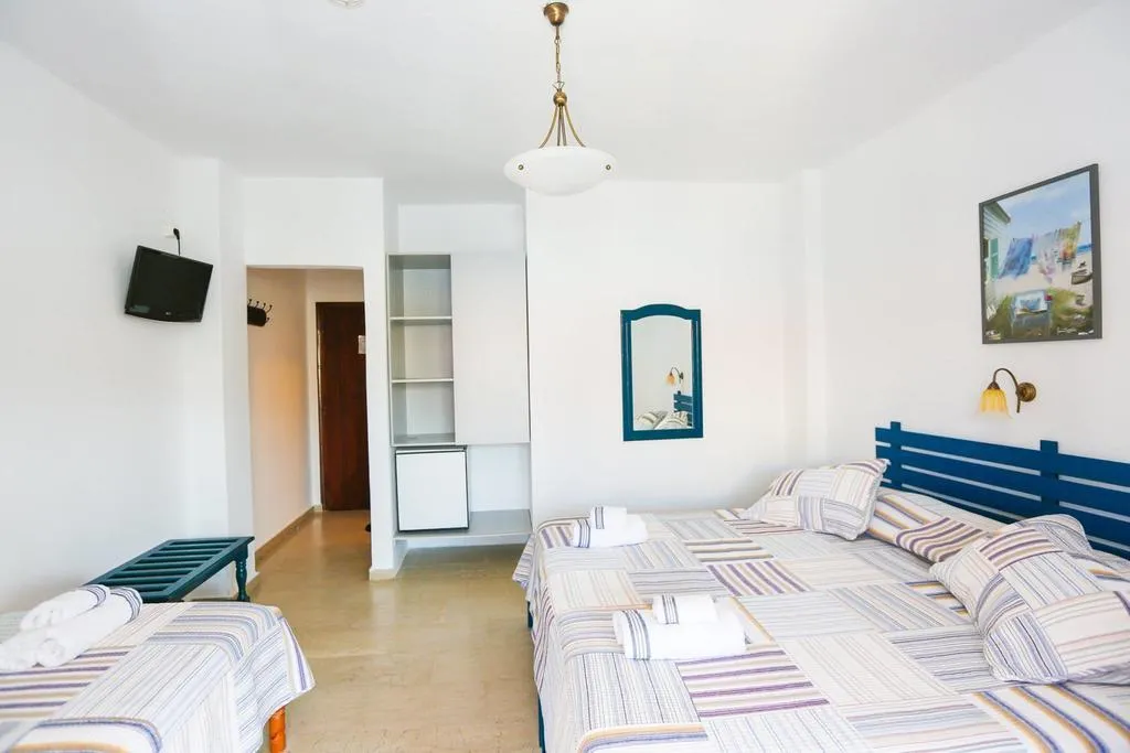 TRIPLE STANDARD Room, Mouria, Skiathos