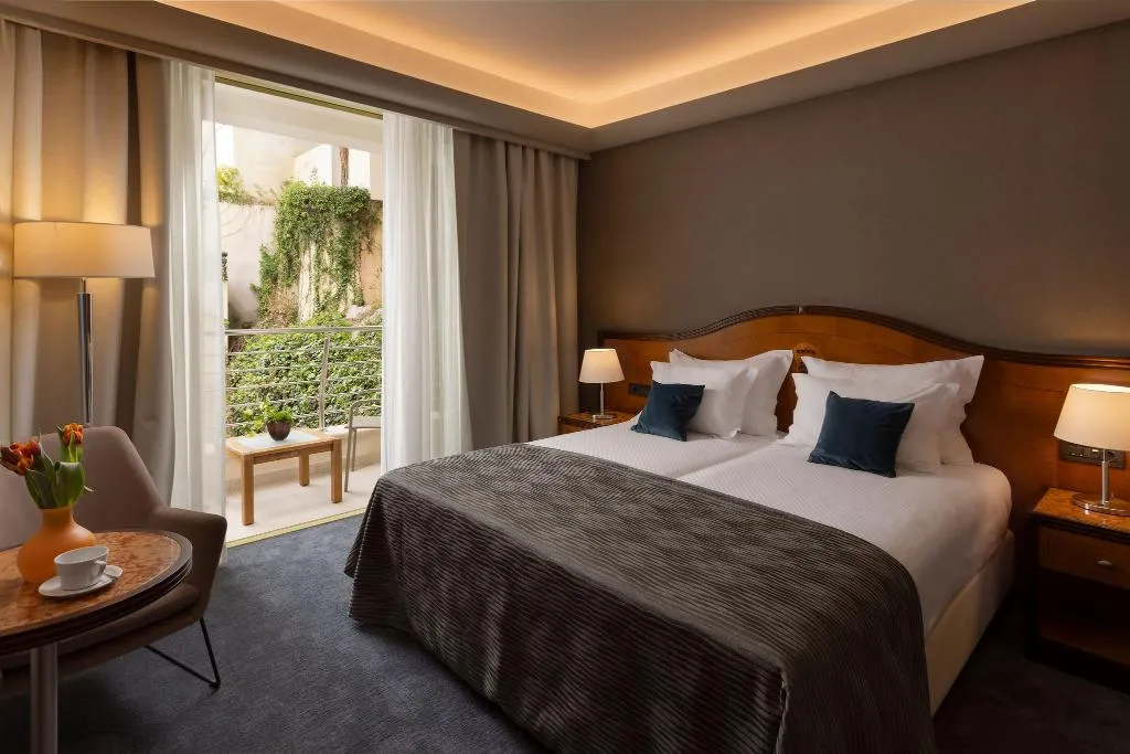 DOUBLE CLASSIC WITH BALCONY Room, Hotel More, Dubrovnik