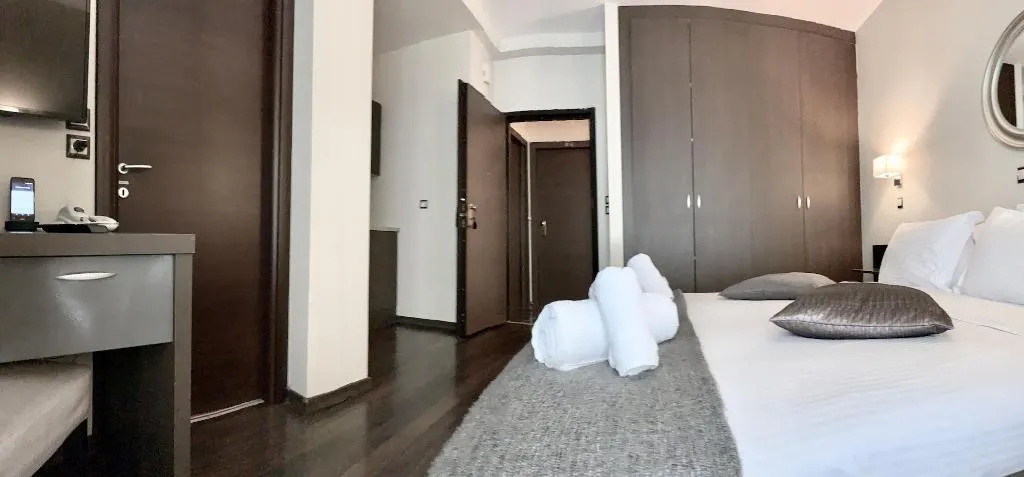 Room, Athens Luxury Suites, Athens