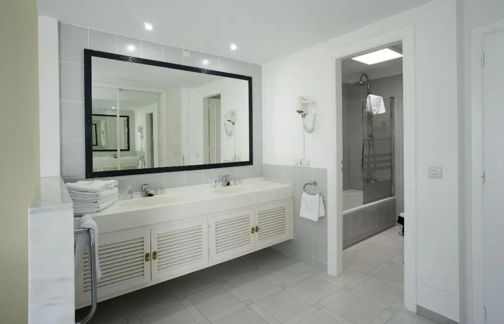 Room, Miraflores Beach & Country Club, Costa Del Sol