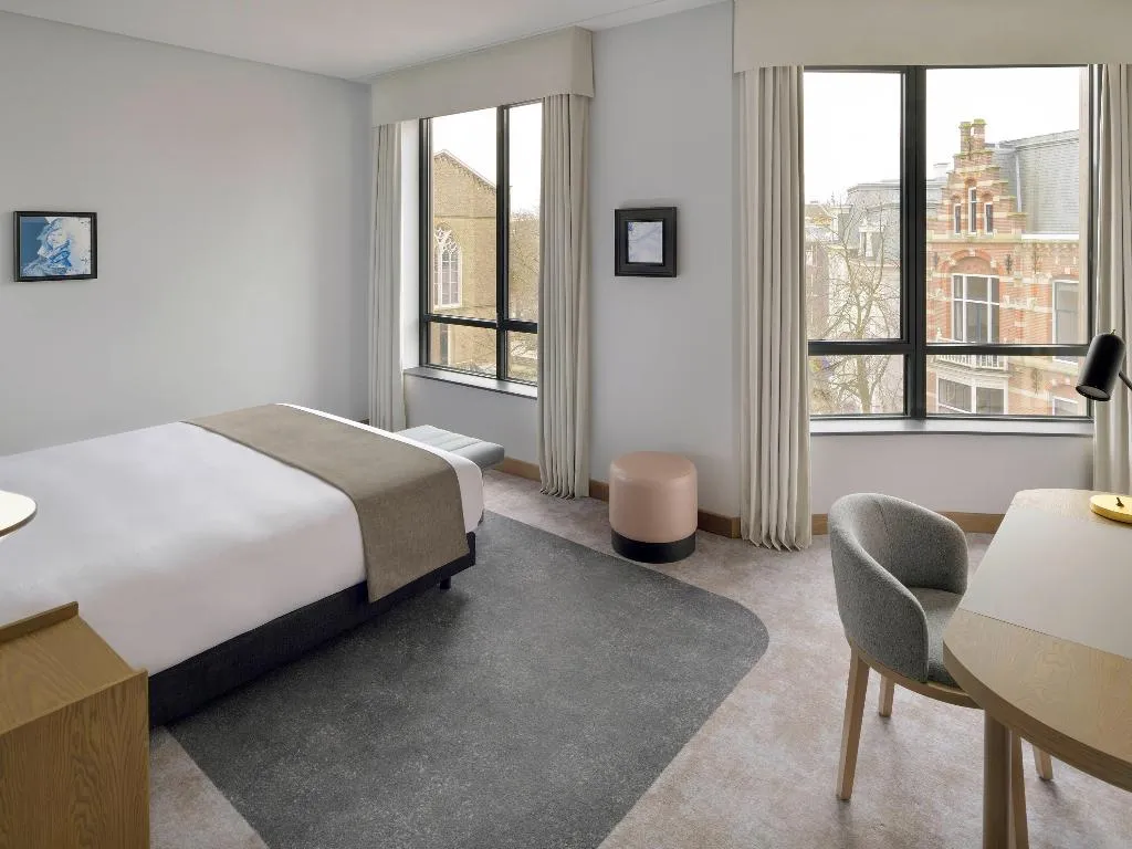 Room, Movenpick Hotel The Hague, Amsterdam