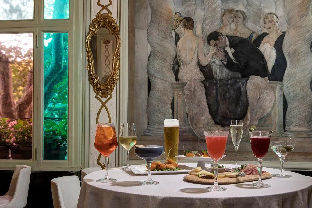 Restaurant, Grand Hotel Palace Rome, Rome