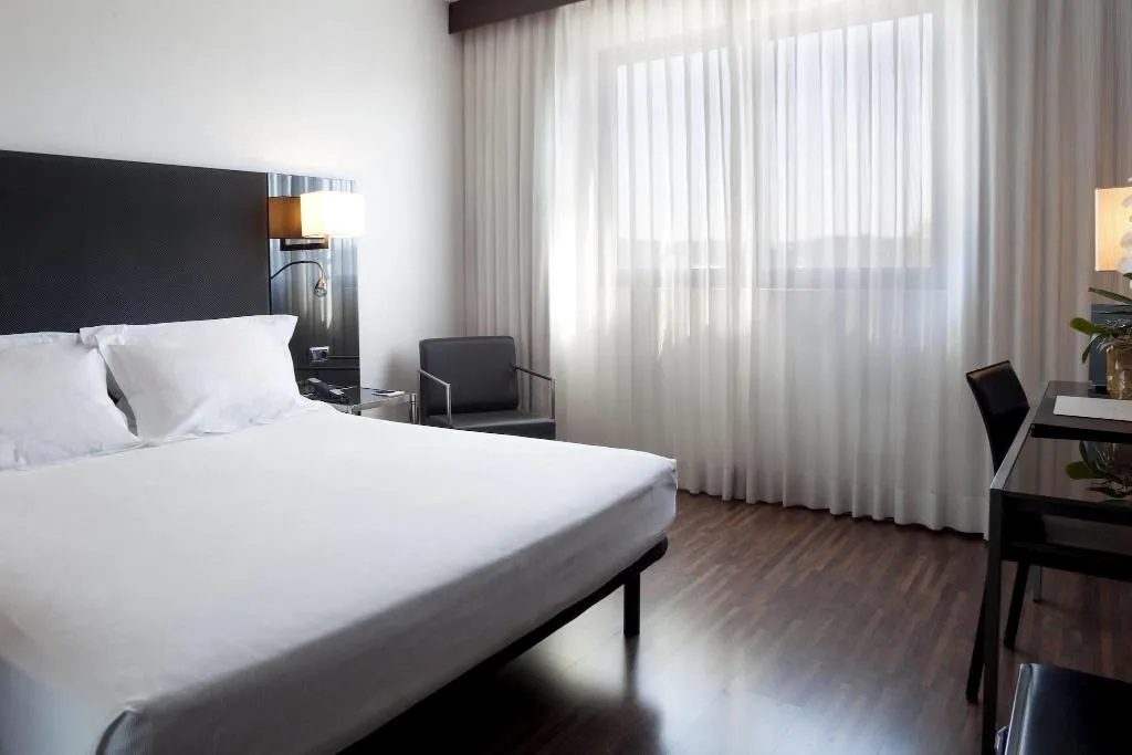 Room, AC Padova, Venice