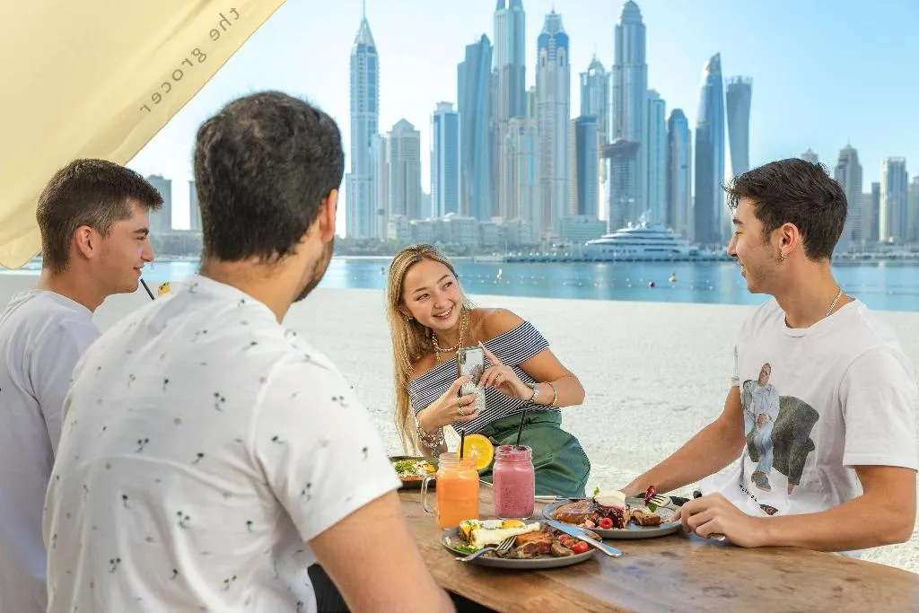 Restaurant, Hilton Dubai Palm Jumeirah, Dubai