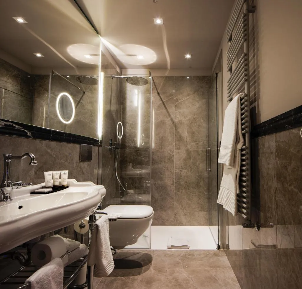 Room, The Frame Hotel, Florence