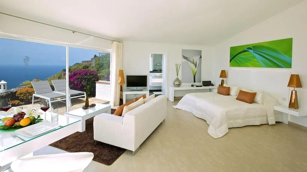 Room, Jardin de la Paz, Tenerife