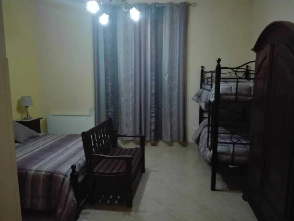Room, B&B The Best, Palermo