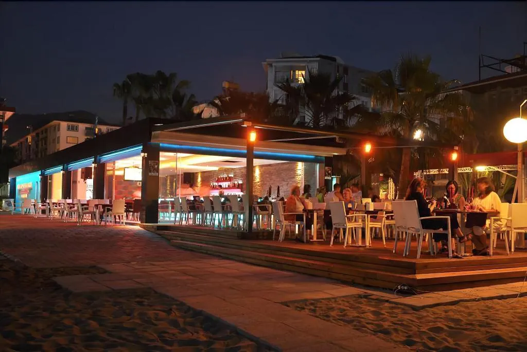 Restaurant, Kleopatra Delfino, Antalya