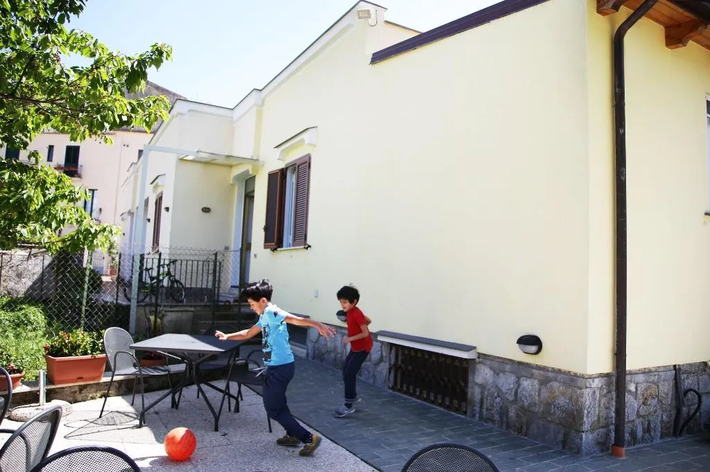 Terrace, A Casa dei Nonni, Naples