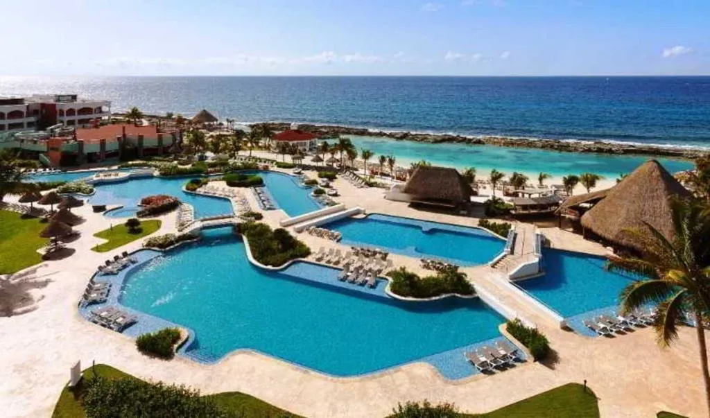 Pool, Hard Rock Hotel Riviera Maya All Inclusive, Cancun Area