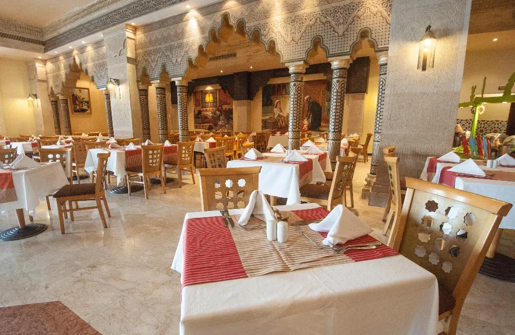 Restaurant, Sunrise Garden Beach Resort, Red Sea Riviera