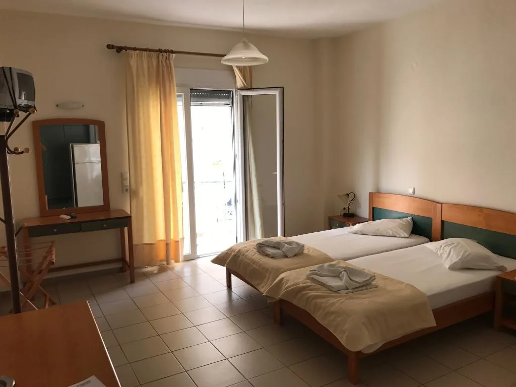 Double or Twin STANDARD Room, Diamanti Hotel, Athens
