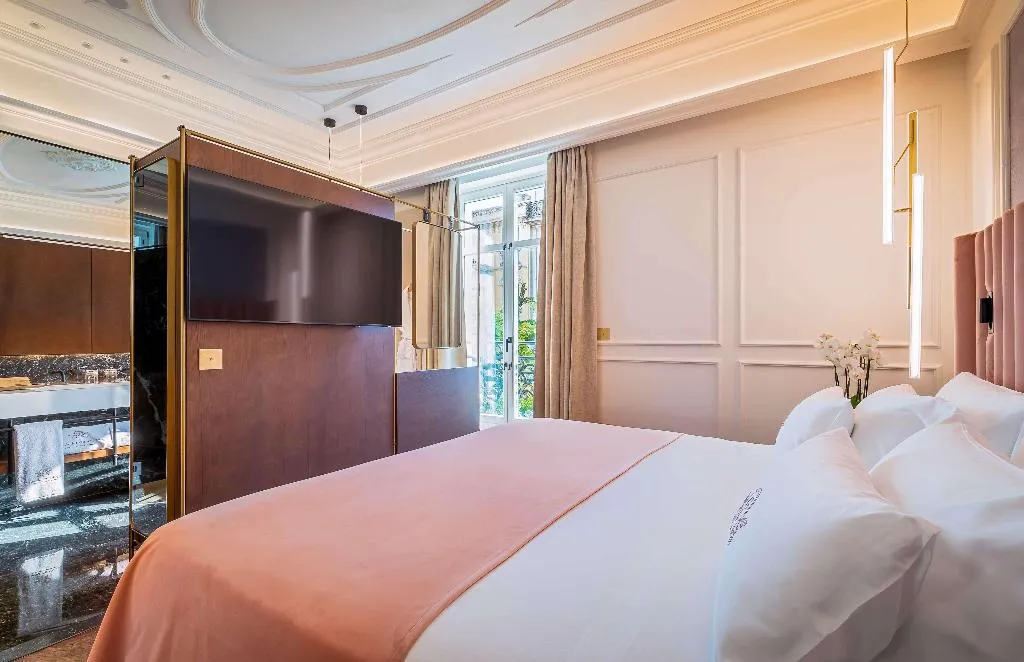 Double or Twin DELUXE Room, Palacio Gran Via, A Royal Hideaway Hotel, Andalucia