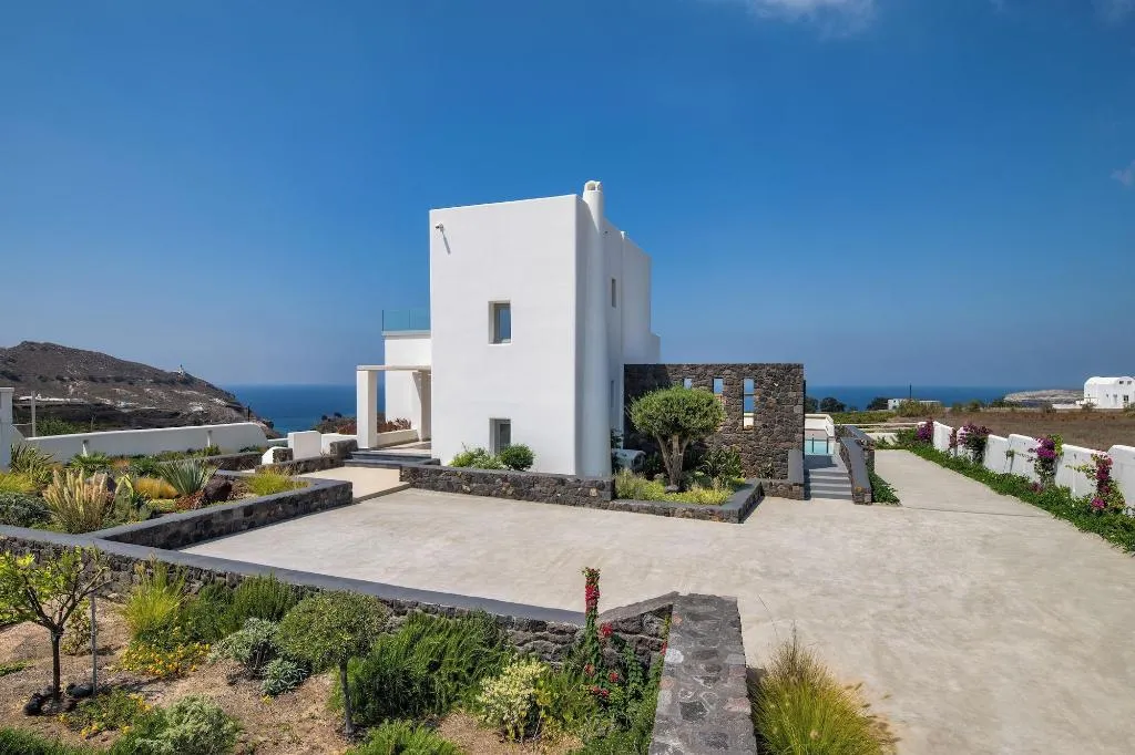 General view, La Ponta Villas, Santorini