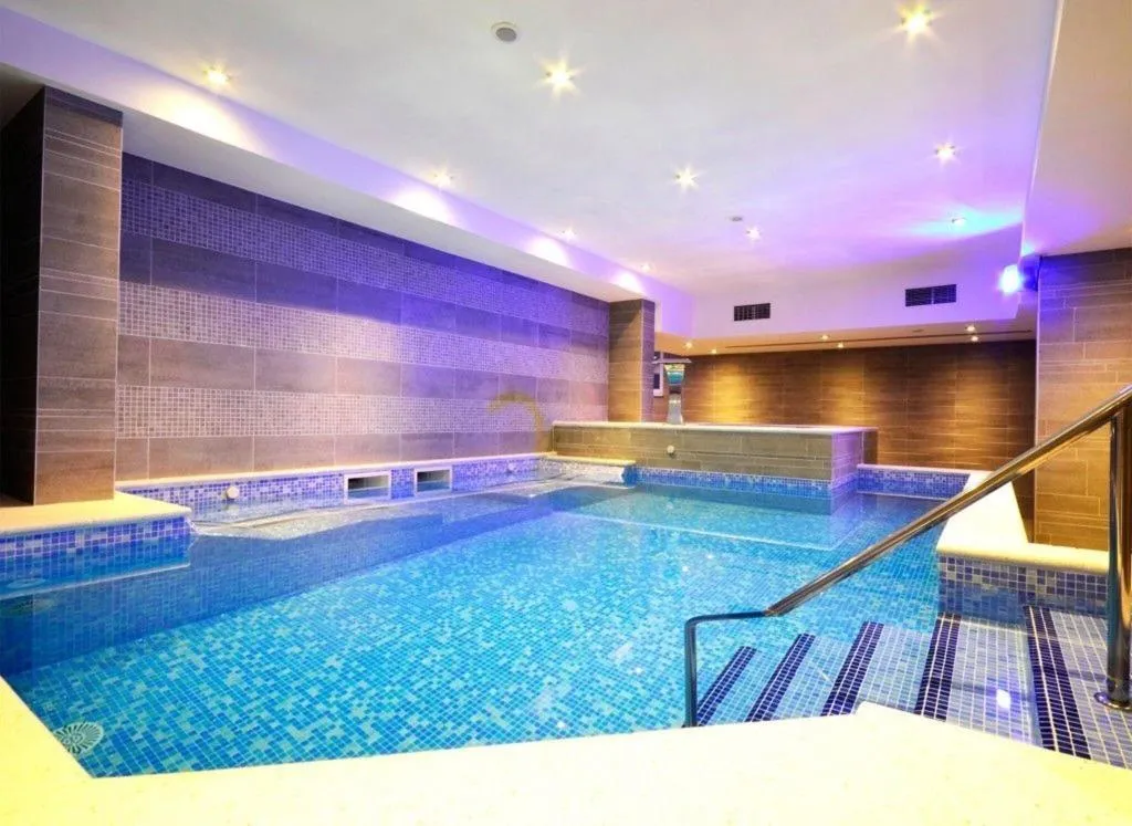 Pool, Aparthotel Miramare, Split