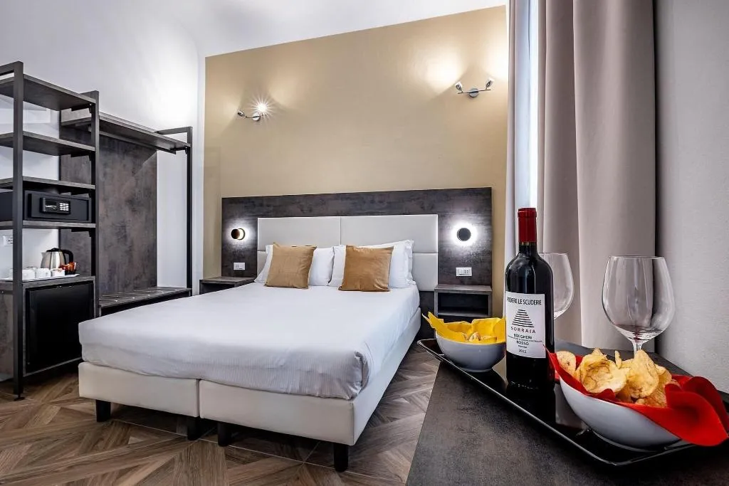 Double or Twin SUPERIOR WITH DOUBLE BED Room, B&B De' Biffi, Florence
