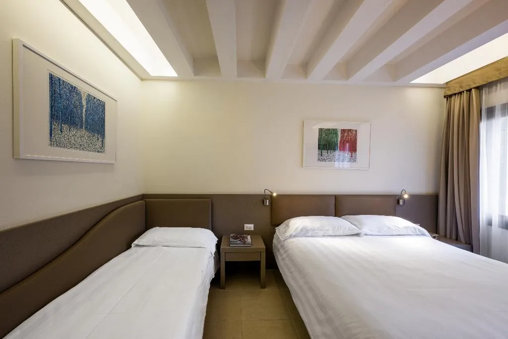 TRIPLE STANDARD Room, Leone, Venice