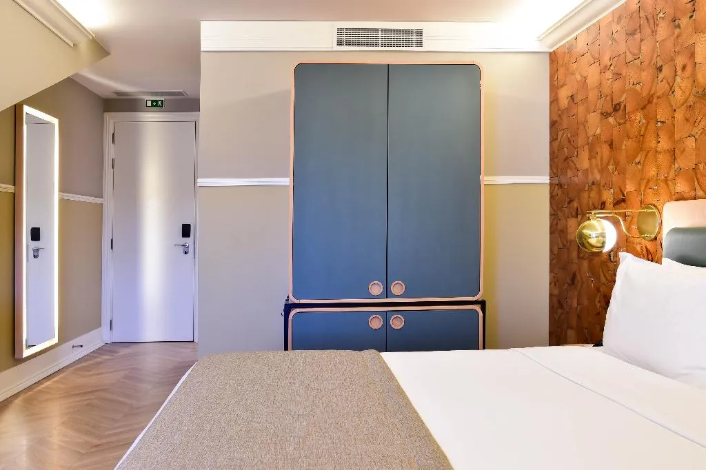 DOUBLE STANDARD Room, My Story Hotel Tejo, Lisbon
