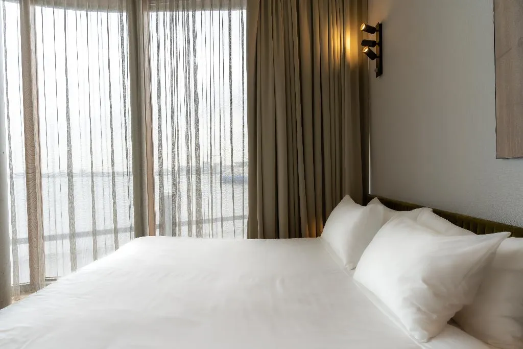 JUNIOR SUITE STANDARD Room, Hotel Pontsteiger, Amsterdam