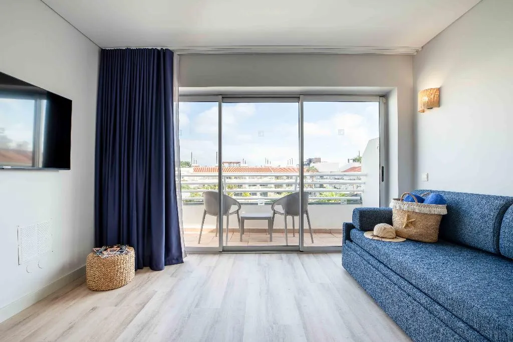 SUITE STANDARD Room, Aqualuz Lagos by The Editory, Algarve