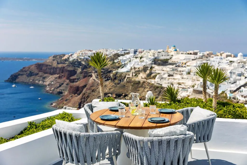 SUITE SEA VIEW Room, IKIES Santorini, Santorini