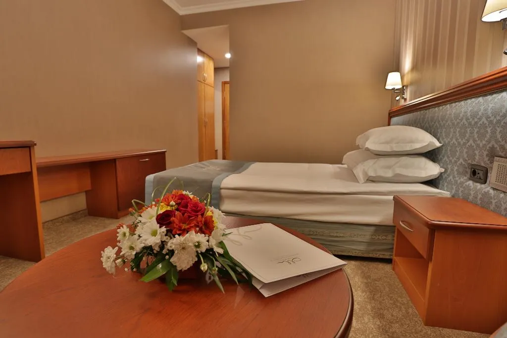 SINGLE STANDARD Room, Marina Residence Boutique hotel, Varna