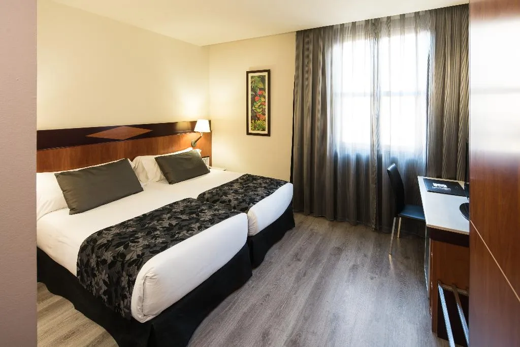 Double or Twin STANDARD Room, Catalonia Eixample 1864, Barcelona