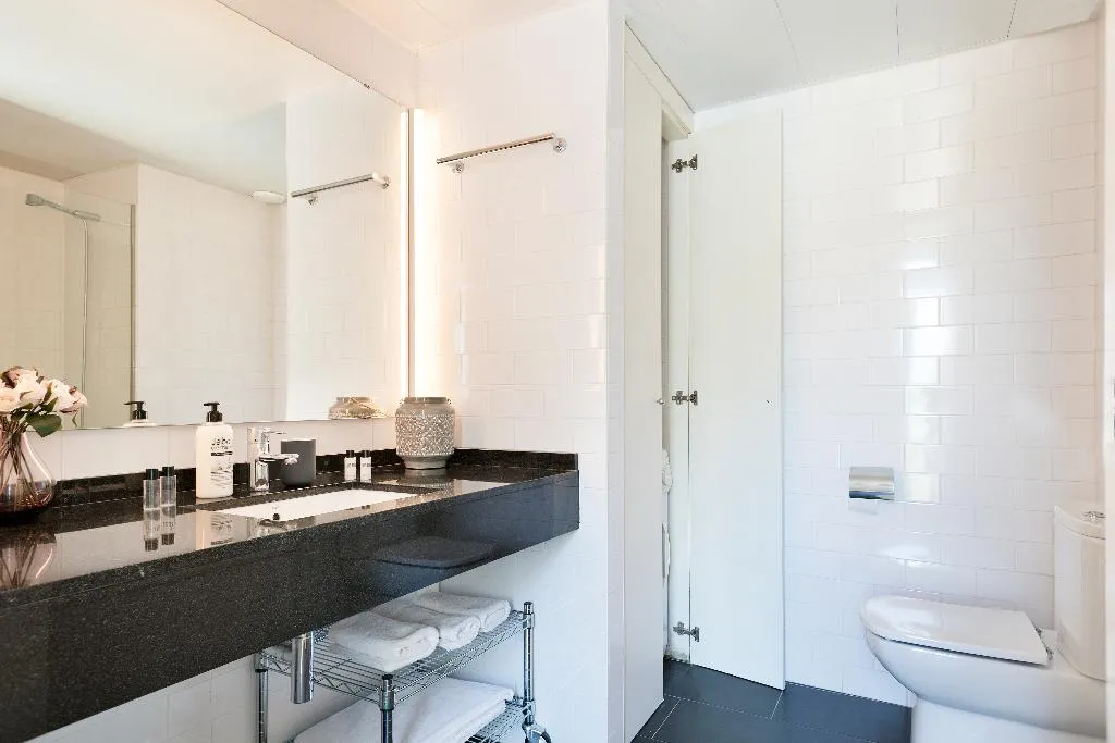 APARTMENT BUSINESS Room, Lugaris Beach Apartments, Barcelona