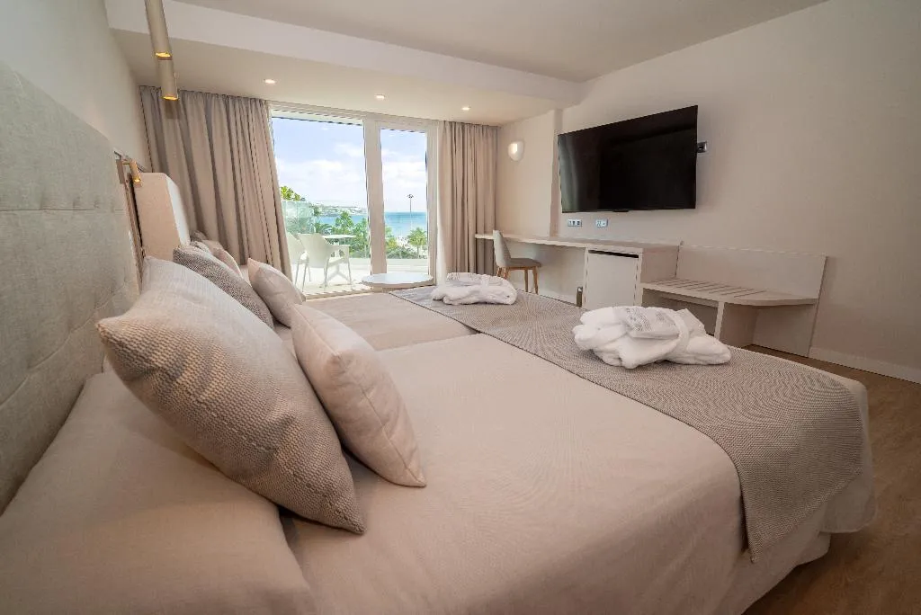 Double or Twin SUPERIOR SEA VIEW Room, Sahara Playa, Gran Canaria