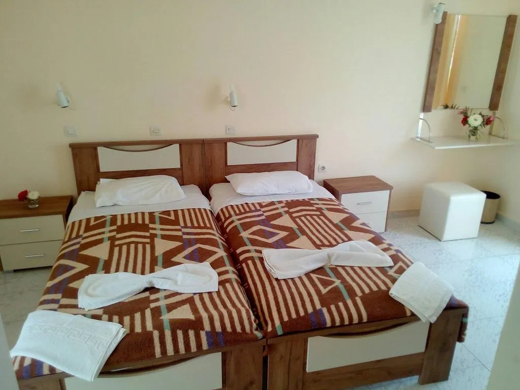 TRIPLE STANDARD Room, Leonidas Hotel And Studios, Kos