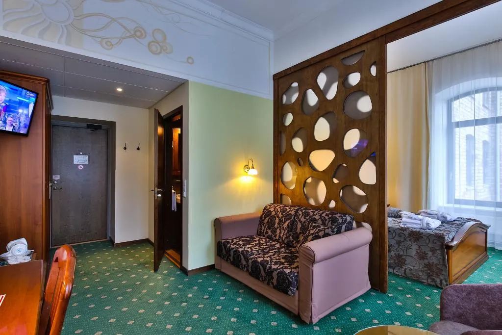 JUNIOR SUITE STANDARD Room, St. Barbara, Tallinn