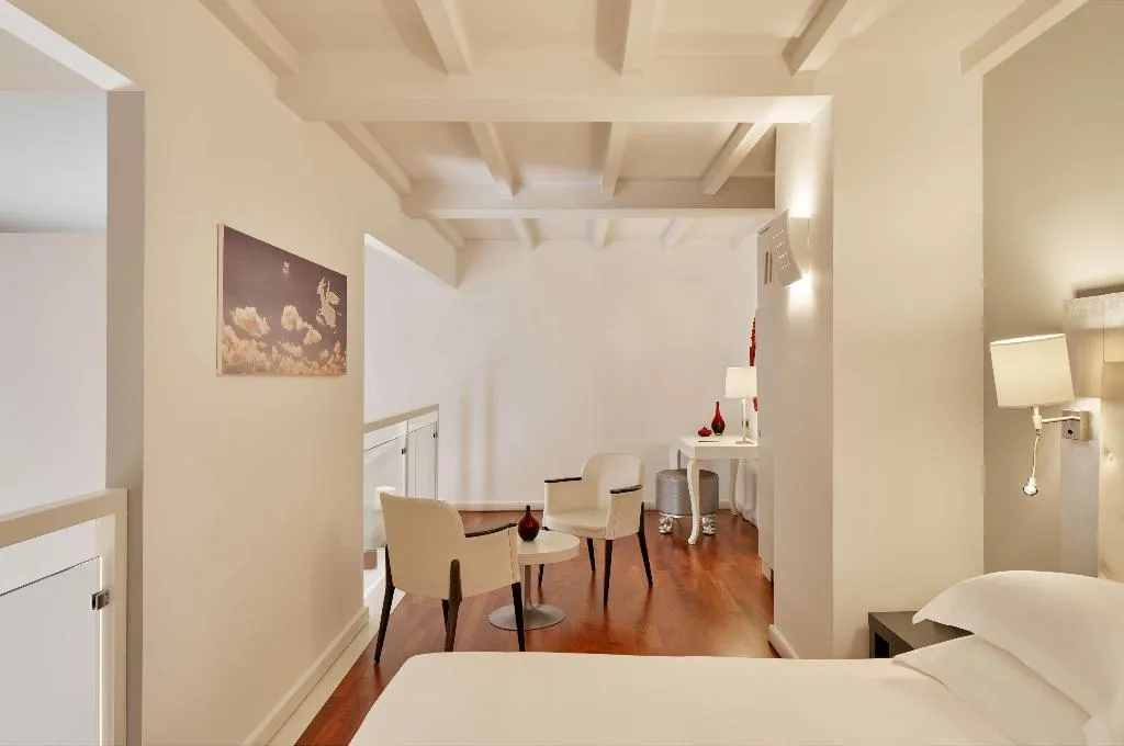 JUNIOR SUITE DUPLEX Room, Palazzo Caracciolo Naples, Naples