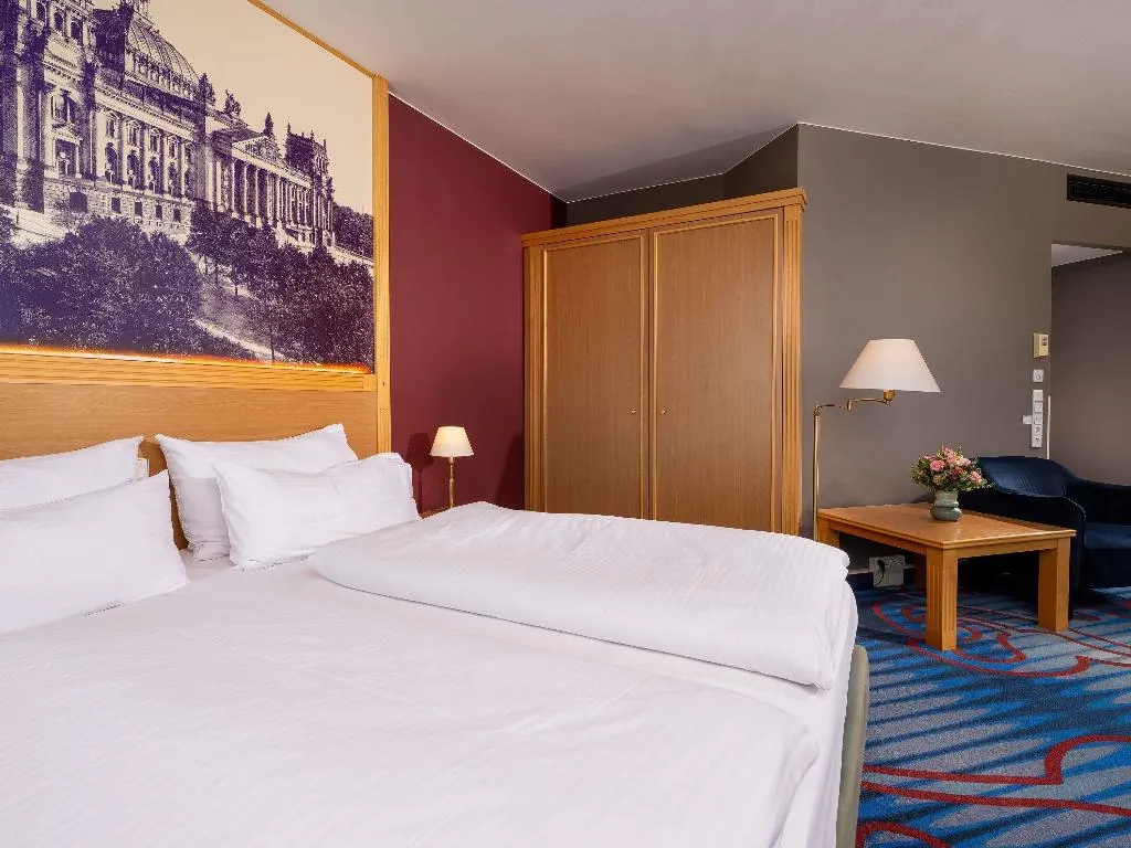 DOUBLE SUPERIOR Room, Mercure Berlin Tempelhof, Berlin