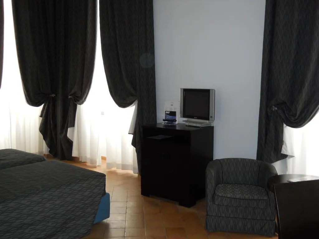 TRIPLE STANDARD Room, Miglio d'Oro Park Hotel, Naples