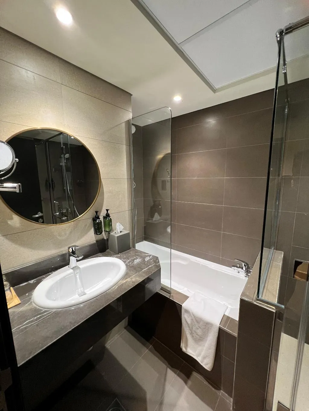 SUITE LUXURY Room, President Hotel Dubai, Dubai