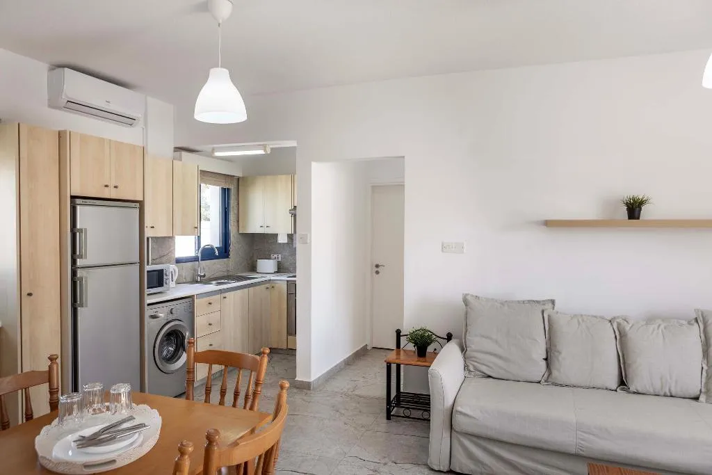 APARTMENT TWO BEDROOMS Room, Flouressia Gardens, Cyprus