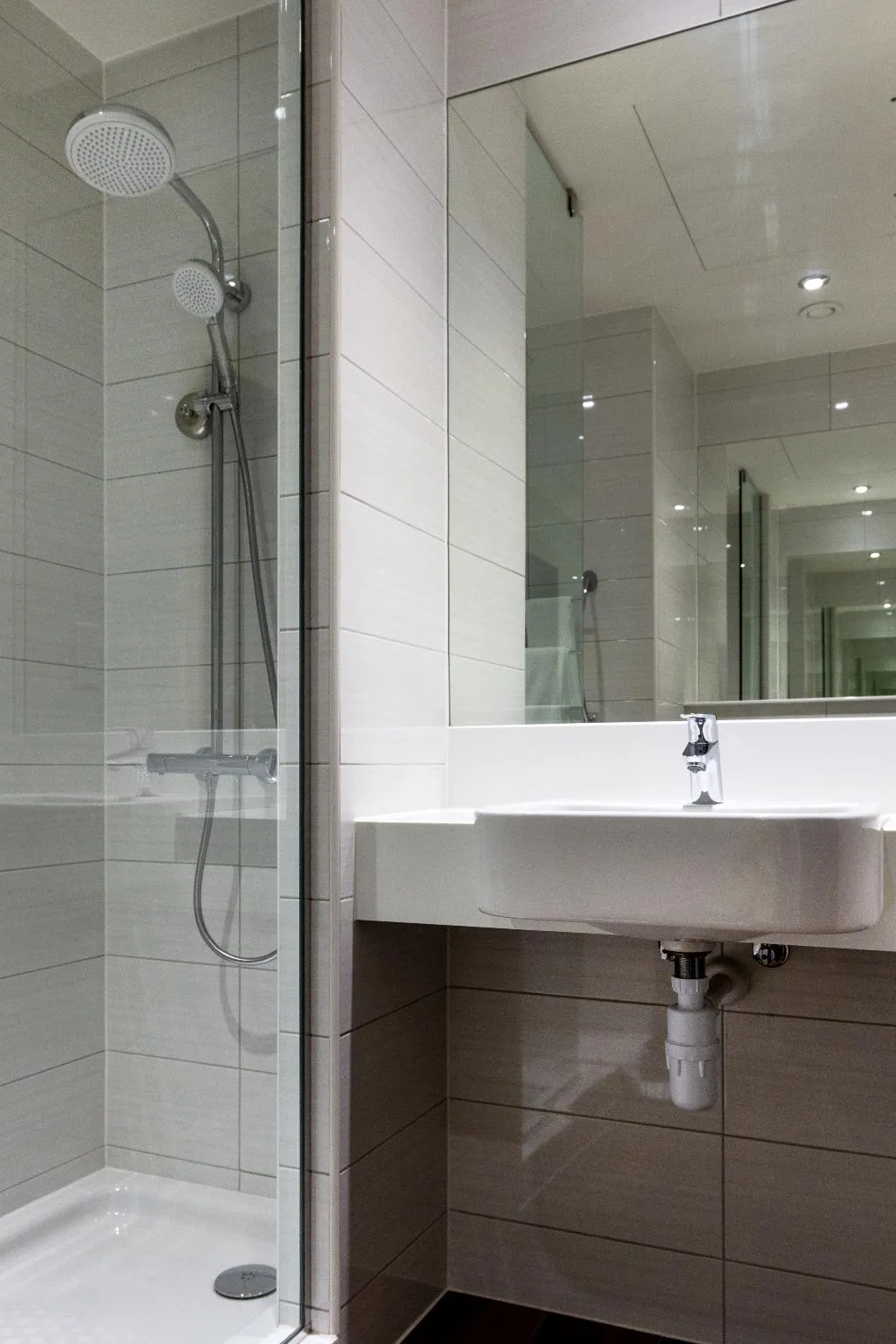 Room, Premier inn Dubai Al Jaddaf, Dubai