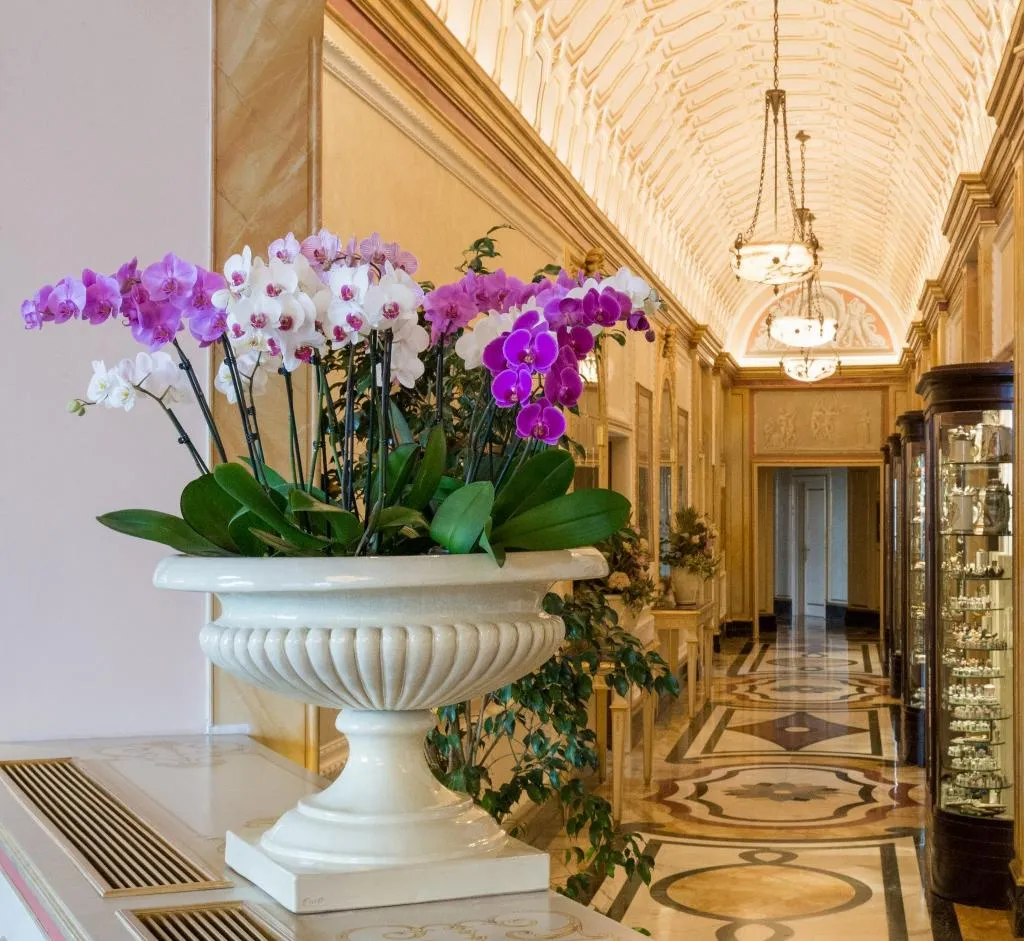 Lobby, Regina Palace, Milan